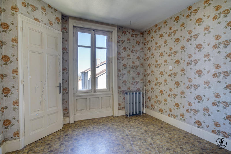 Maison - 190 m² - 8 pièces