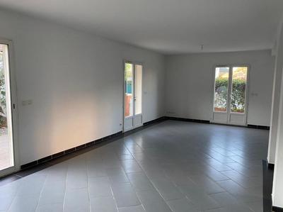 Villa - 144 m² - 5 pièces