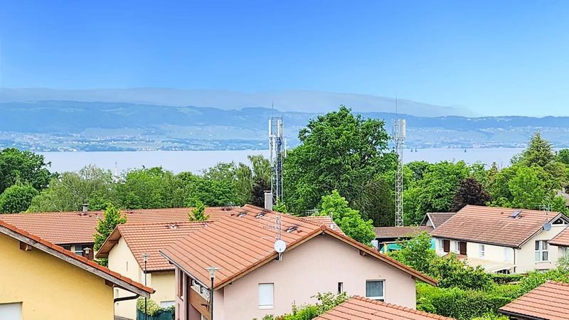 Maison - 93 m² - 4 pièces