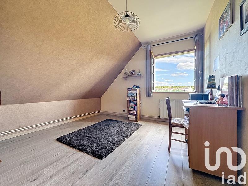 Maison - 170 m² - 8 pièces