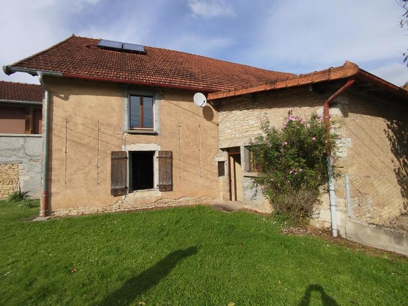 Maison de village - 103 m² - 7 pièces