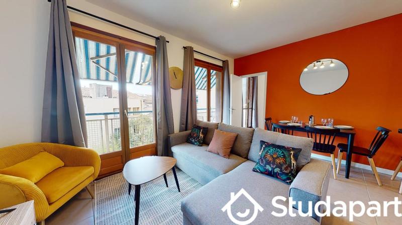 Chambre - 10 m² - 1 pièce