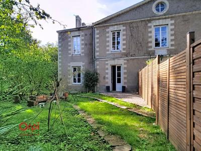 Appartement - 93 m² - 3 pièces