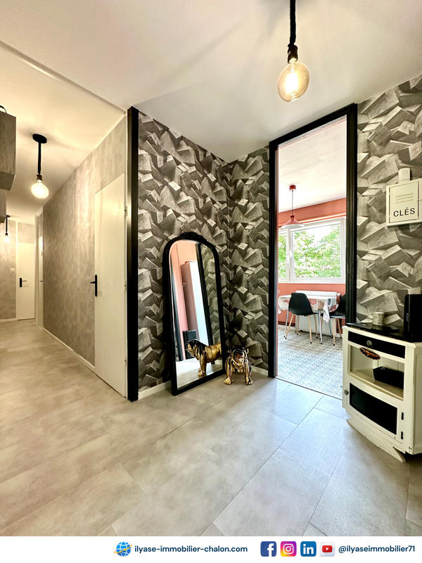 Appartement - 88 m² - 5 pièces