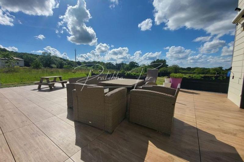 Maison - 122 m² - 6 pièces