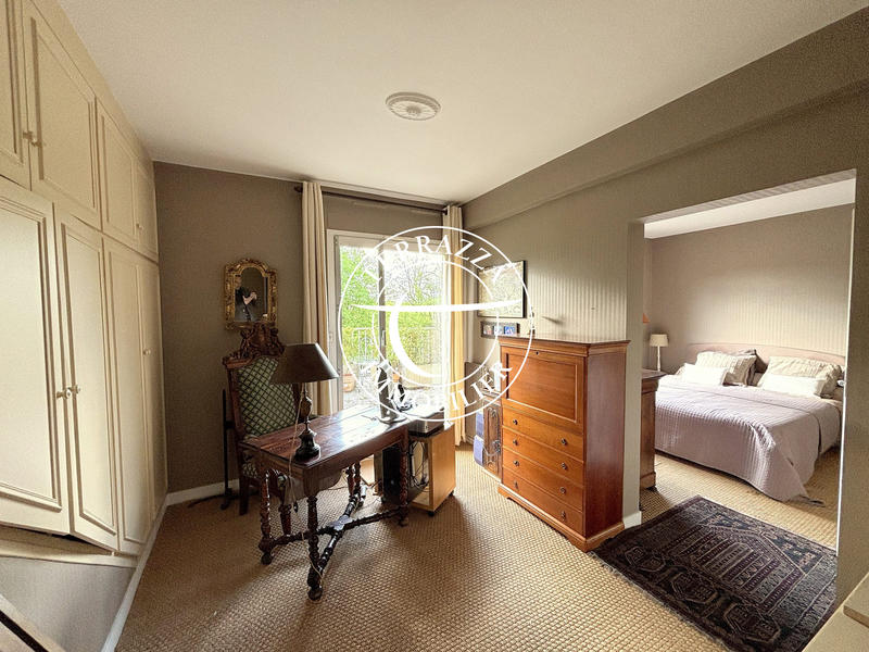 Appartement - 127 m² - 5 pièces