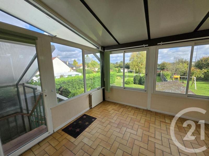 Maison - 98 m² - 5 pièces