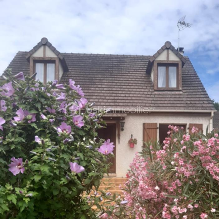 Maison - 91 m² - 5 pièces