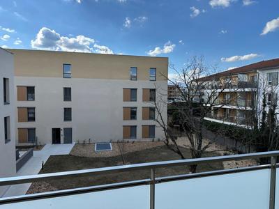 Appartement - 82 m² - 4 pièces