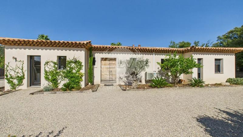 Villa - 120 m² - 5 pièces