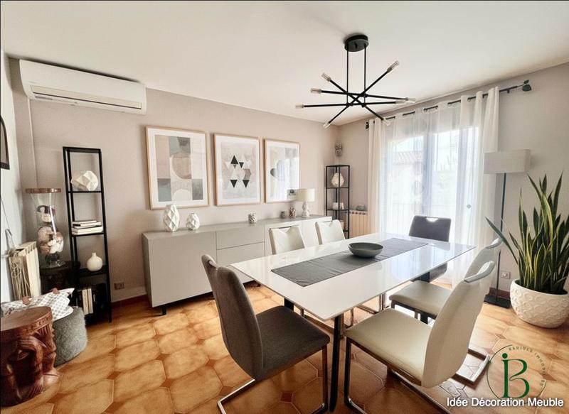 Villa - 140 m² - 4 pièces