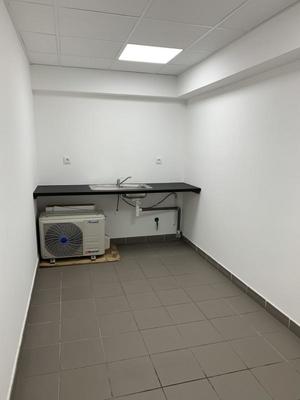 Local commercial - 51 m²