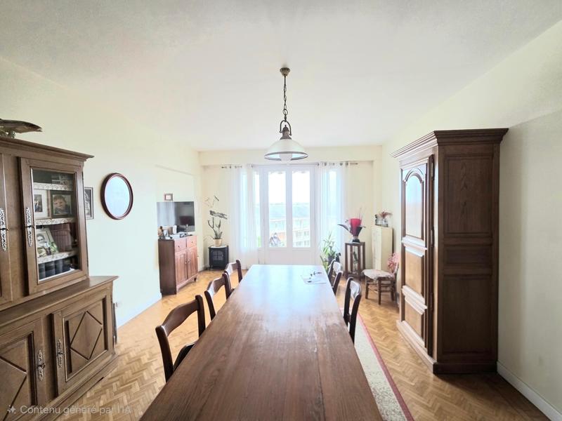 Appartement - 95 m² - 4 pièces