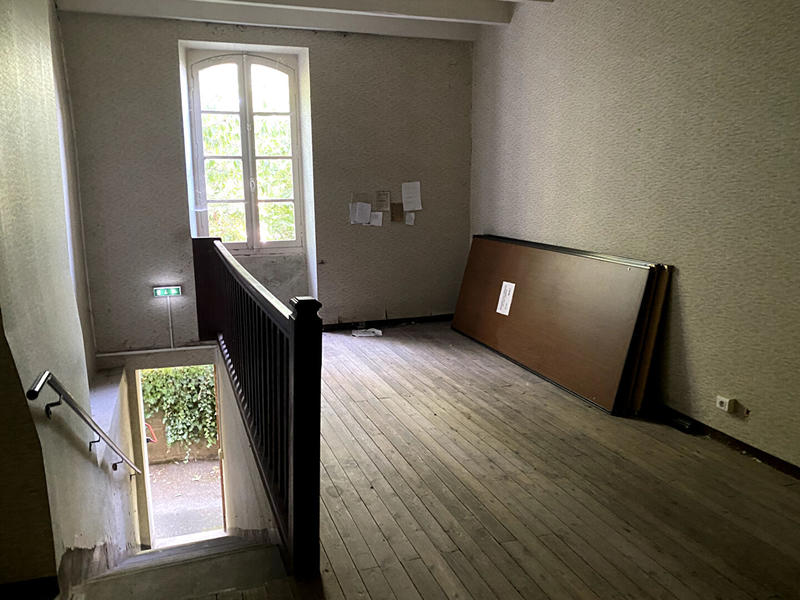 Maison - 266 m² - 8 pièces