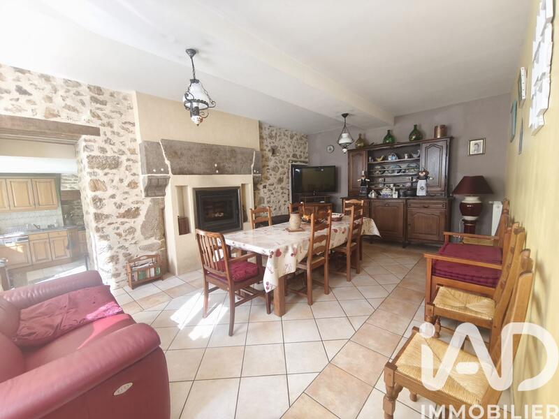 Maison - 165 m² - 10 pièces