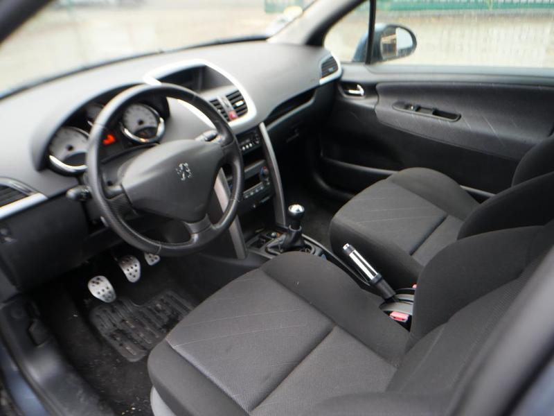 Peugeot 207 1.6 Vti-16v