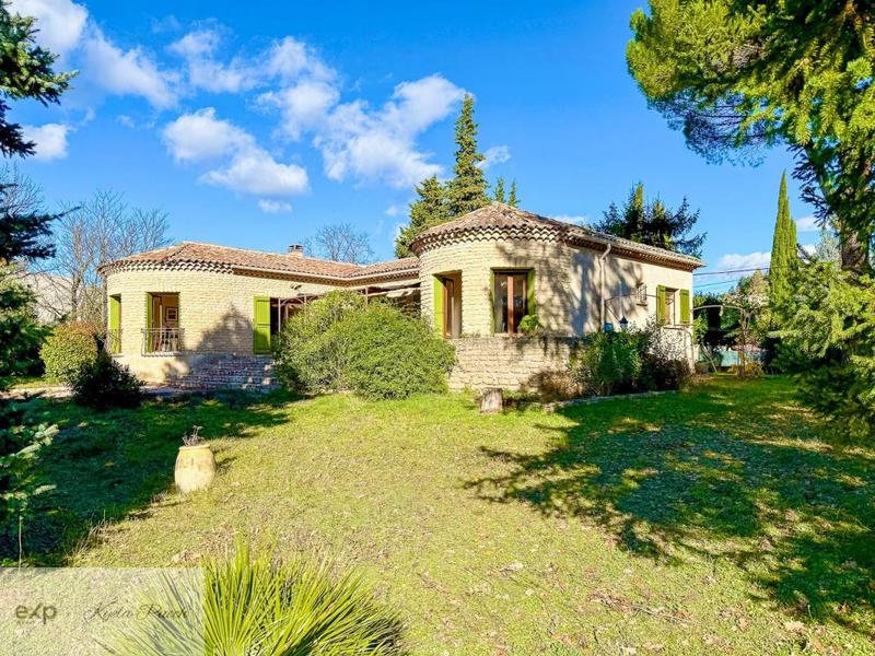 Maison en pierre - 145 m² - 4 pièces