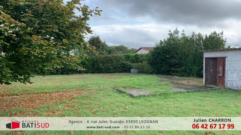 Terrain constructible - 700 m²