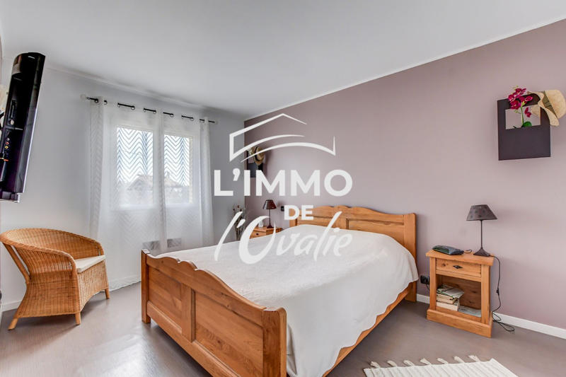 Maison - 210 m² - 6 pièces