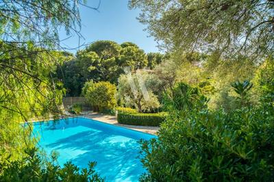 Appartement - 330 m² - 6 pièces