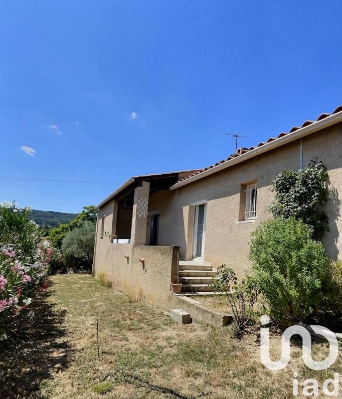 Maison - 136 m² - 5 pièces