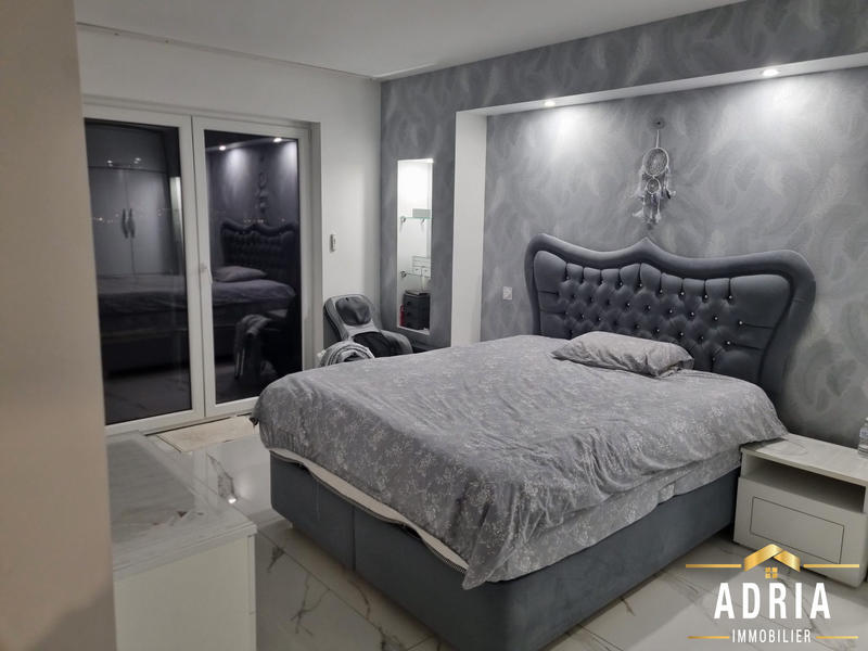 Maison contemporaine - 160 m² - 7 pièces