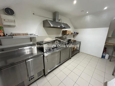 Fonds de commerce - Magasins - 52 m²