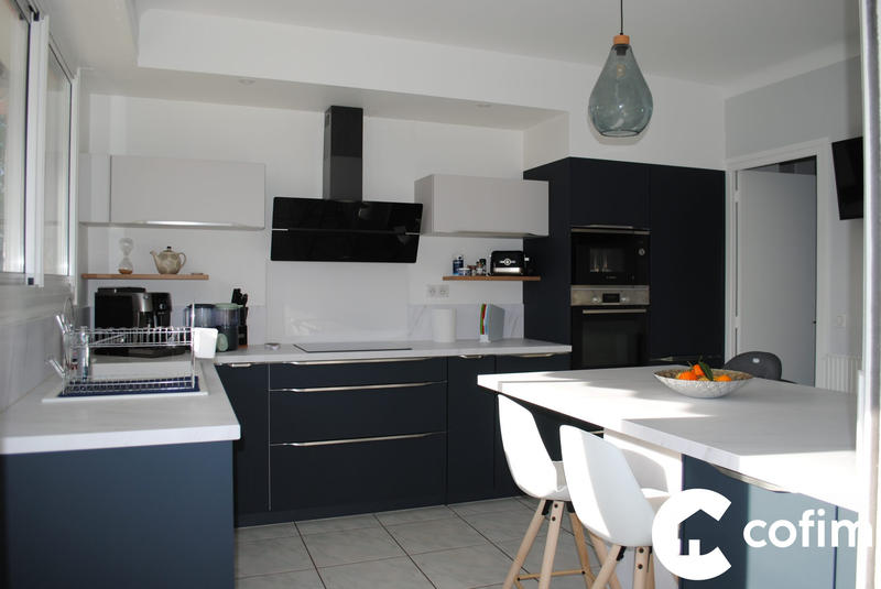 Maison - 190 m² - 7 pièces