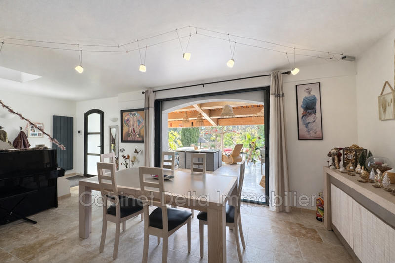 Maison - 142 m² - 6 pièces