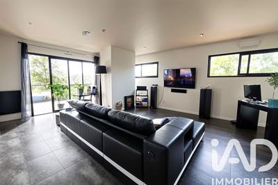 Appartement - 111 m² - 3 pièces