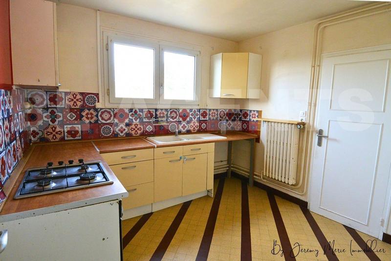 Maison jumelée - 97 m² - 6 pièces