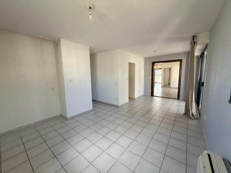 Appartement - 88 m² - 4 pièces