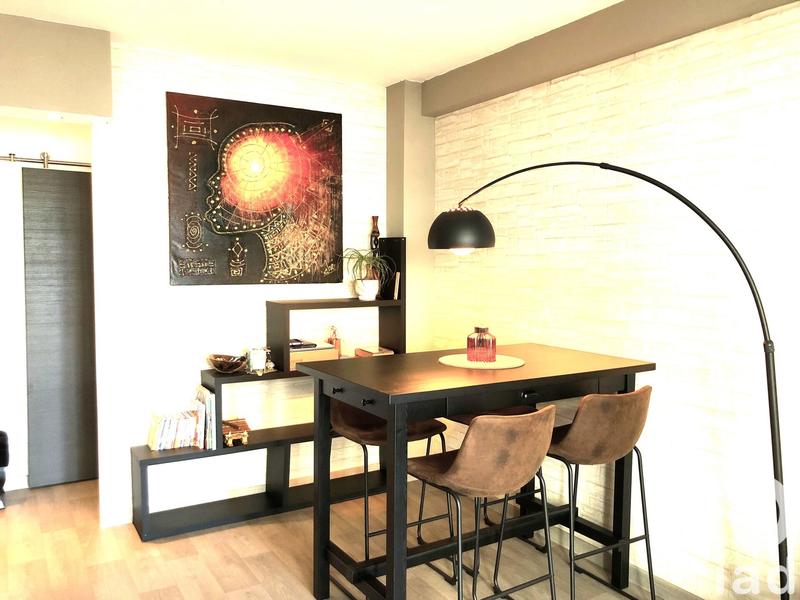 Appartement - 80 m² - 3 pièces