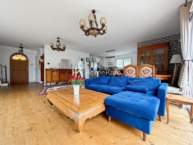 Maison - 125 m² - 5 pièces