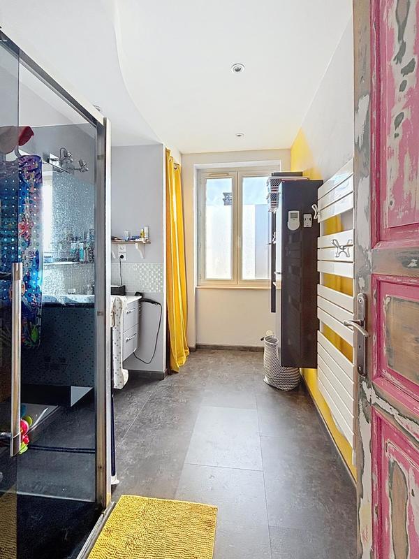 Maison - 155 m² - 6 pièces