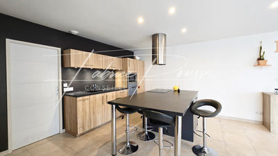 Maison - 96 m² - 4 pièces