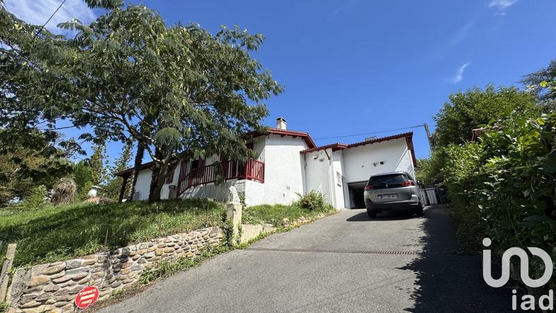 Maison - 117 m² - 8 pièces