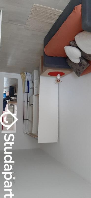 Chambre - 13 m² - 1 pièce