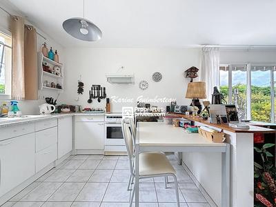 Maison - 77 m² - 4 pièces