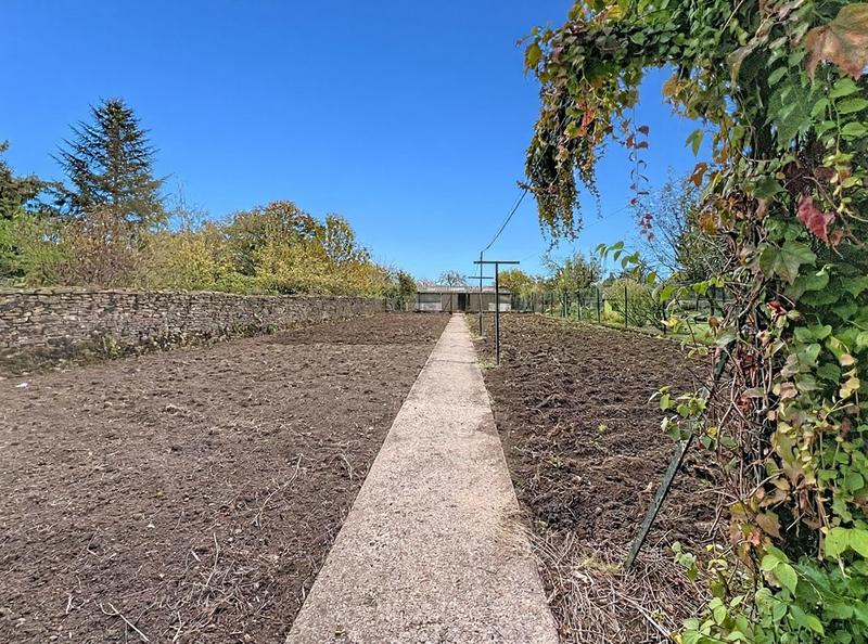 Maison - 147 m² - 7 pièces