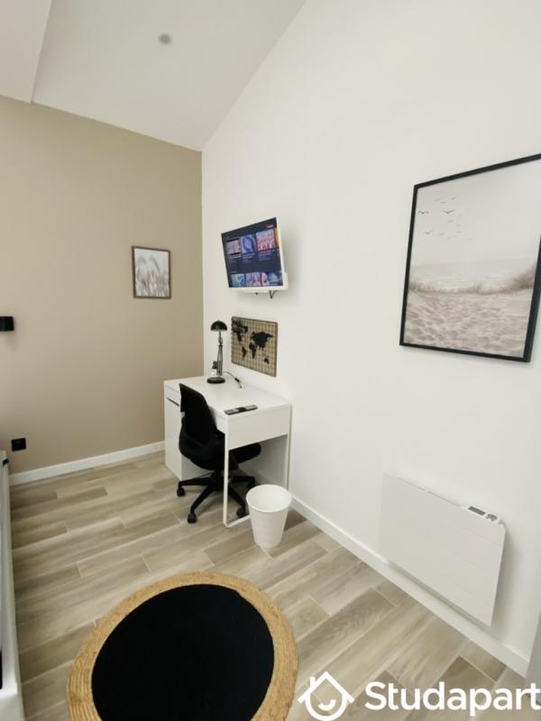 Chambre - 14 m² - 1 pièce