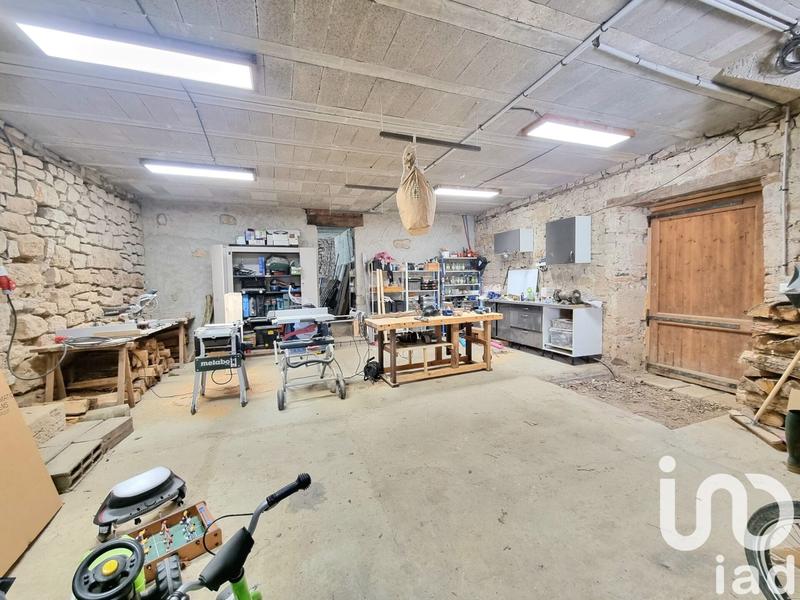 Maison - 202 m² - 6 pièces