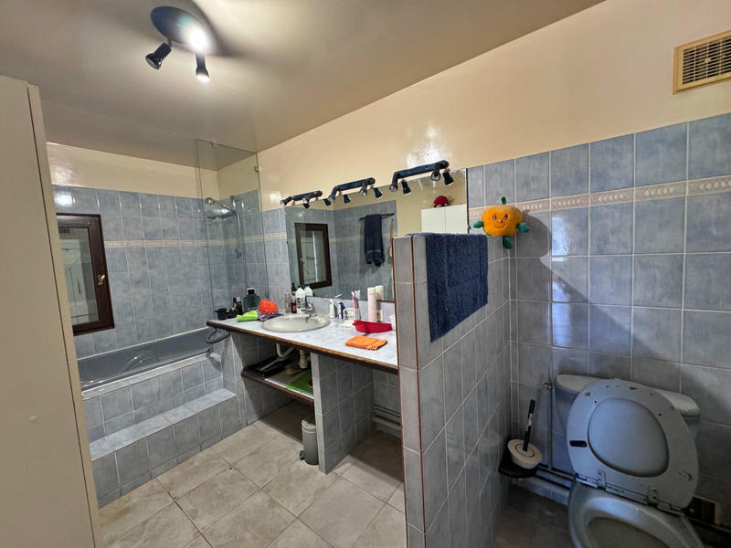 Maison - 137 m² - 4 pièces