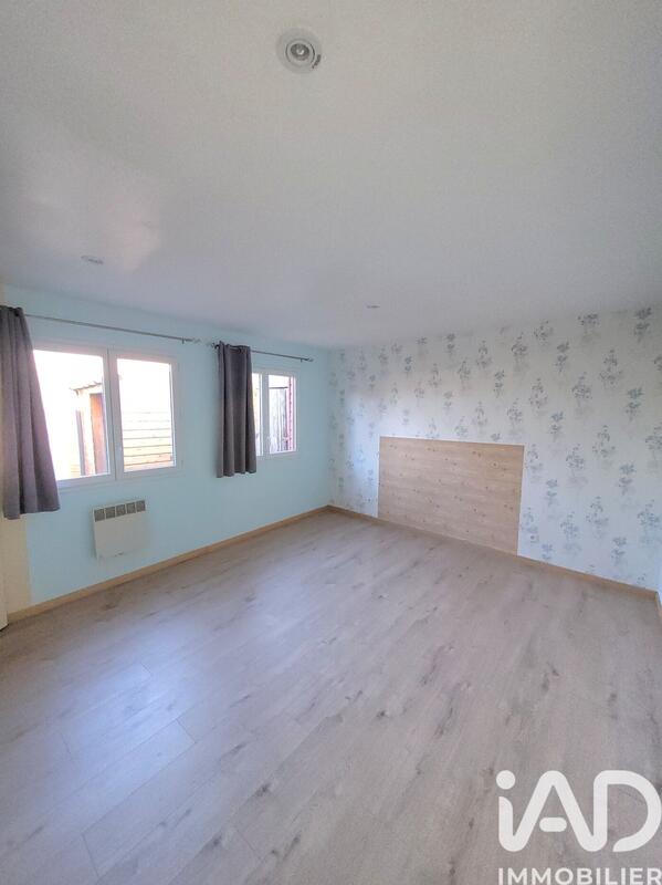 Maison - 97 m² - 5 pièces