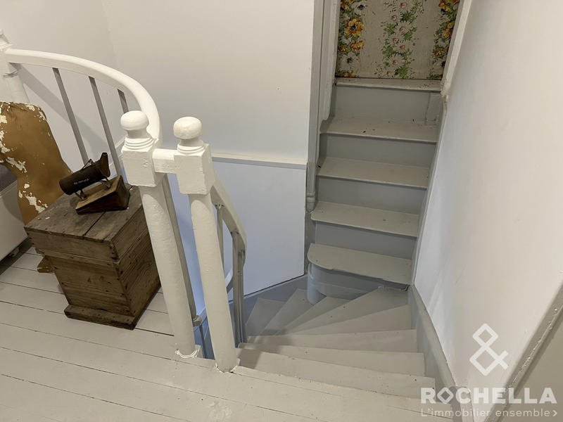 Maison ancienne - 380 m² - 9 pièces