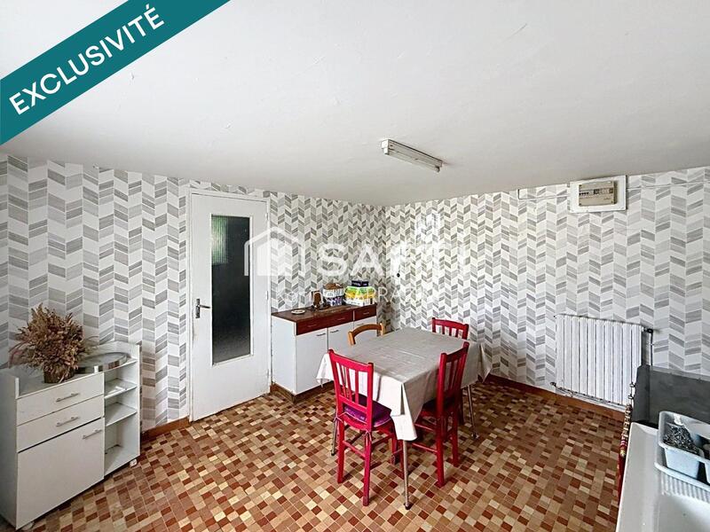 Maison - 90 m² - 5 pièces