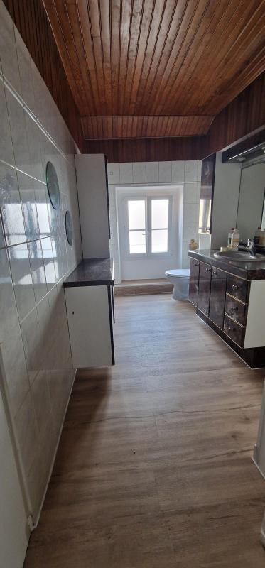 Appartement - 83 m² - 3 pièces