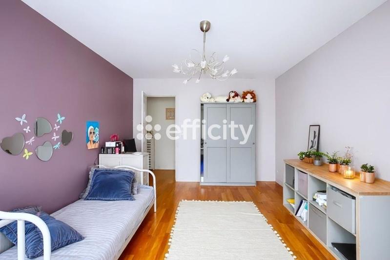 Maison - 175 m² - 5 pièces