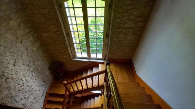 Maison - 201 m² - 5 pièces