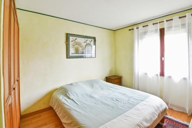 Maison - 180 m² - 8 pièces